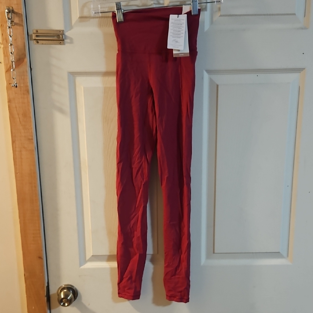 CALIA Women's Inspire High Rise 7/8 Legging: DARK RED: NEW WITH TAGS: SIZE XXS